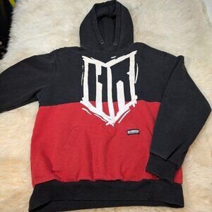 Headrush Fortune Favours the Brave Red and Black Pullover Hoodie Men Size Large